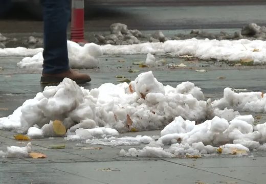 Kardiolozi upozoravaju na probleme koje donose snježne padavine: “Srce strada prvo”