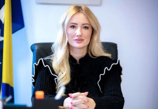 Unakazila pacijenticu: Optužena nesavjesna doktorica – kantonalna ministarka!