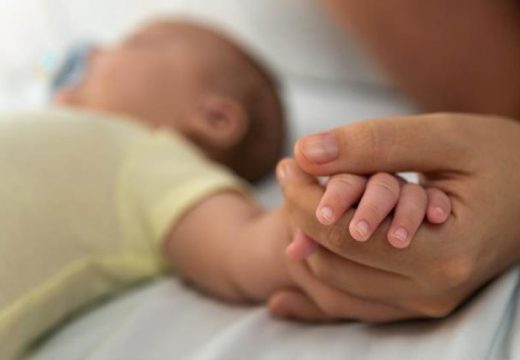 Čestitamo svim srećnim roditeljima!: U porodilištima širom Srpske rođeno 10 beba