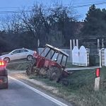 Saobraćaj: Udes u Bijeljini, traktor završio pored puta