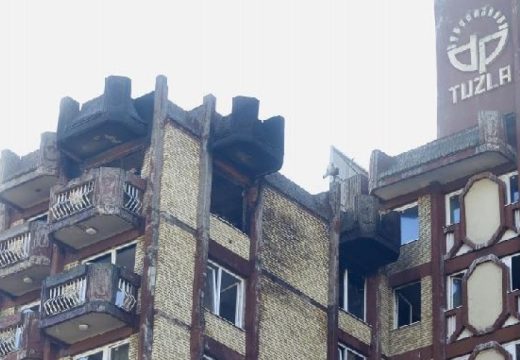 Građani traže odgovornost za tragični požar i pedofile