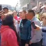 Svijet: Poljubio meksičku predsjednicu u vrat i pokušao da joj dodirne grudi (Video)