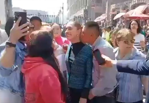 Svijet: Poljubio meksičku predsjednicu u vrat i pokušao da joj dodirne grudi (Video)