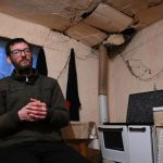 “Ovo je posljednji poziv u pomoć”: U ruševnoj kući i tišini, Igor čeka pomoć da preživi zimu