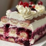 Sjajan recept za kolač sa šumskim voćem