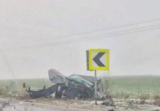 Stravična nesreća u Srbiji: Otac i kćerka (16) poginuli, majka povrijeđena (Foto)