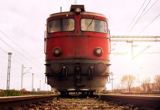 Stravična nesreća u Blažuju: Pješaka udario voz, poginuo na licu mjesta