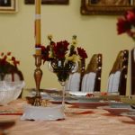 “To je taj borbeni komplet” Usijale se mreže zbog ovog slavskog poklona, nekada je bio obavezan, a danas je “demode”