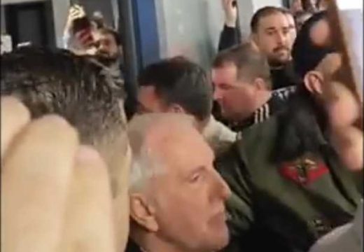 Trener Partizana: Obradović zatekao masu Grobara na aerodromu, prošao bez riječi
