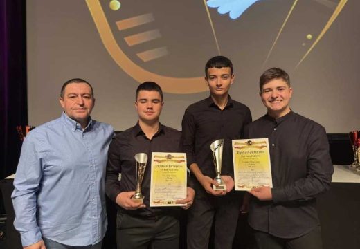 Učenici iz Bijeljina: Đorđe Perić i Nemanja Kalajdžić – pobjednici 75. Svjetskog trofeja u Francuskoj!