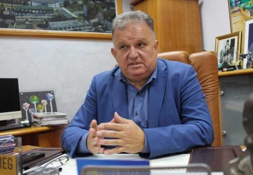 Zoran Adžić: Neshvatljivo stalno odgađanje otvaranja mosta na Savi