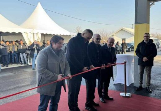 Prisustvovao Minić: Svečano otvoren novi objekat na farmi “Andrić-farm” u Pelagićevu