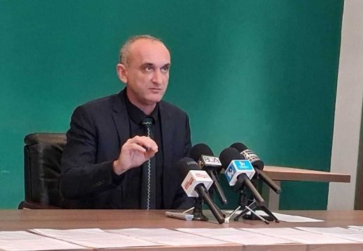 Bijeljina: Pres Brane Grujičića, radnika Gradske uprave- “Kuća se gradi od temelja, ne od krova”