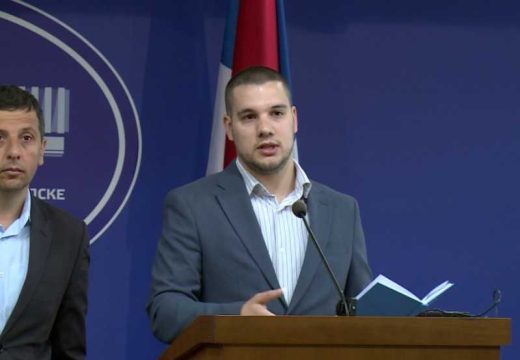 Vučinić tvrdi: Pojedini poslanici iz SNSD za noć prokockaju 100.000 KM