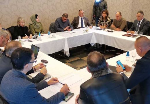 Doboj: Održan sastanak predstavnika Ministarstva poljoprivrede i živinarske zajednice