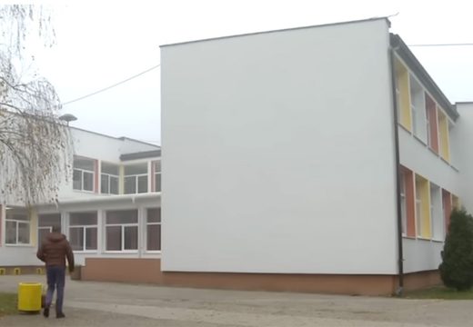 RS: Pada li zid ćutanja o šokantnom vršnjačkom nasilju u školi u Mrkonjić Gradu?