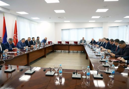 RS: SNSD optužio koaliciju da ga koristi i krade ljude, partneri mu nisu ostali dužni