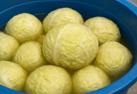 Izgubljeni recept za savršen kiseli kupus: dodajte ovo i uživajte u neodoljivom ukusu