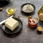 Vječna dilema u kuhinji,maslac ili margarin : Kada se koristi jedno, a kada drugo i zašto je to važno za svaki kolač