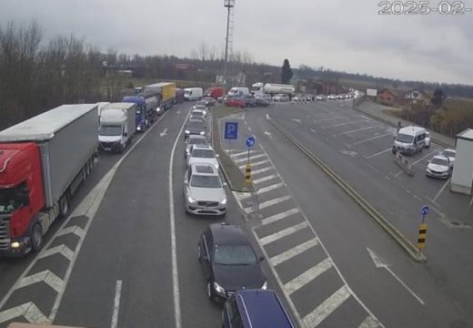 Na ulazu u BiH: Gužve na graničnim prelazima