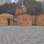 Bijeljina: Pripreme za klizalište i „Zimski korzo“ (Foto)