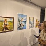Udruženje likovnih umjetnika „Sveti Luka“: Otvorena 23. decembarska likovna izložba (Foto)