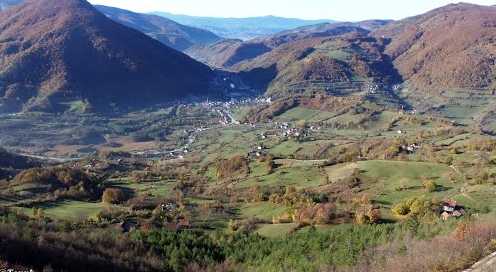Mještani primjetili: U potrazi za zlatom u Jezeru buše tokom noći i pod reflektorima