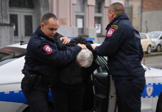 Kako je Banjalučanin upao u zamku: Fotografije slao policajcima misleći da je dijete