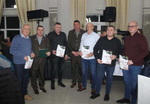 Majevica okupila lovce: Održano tradicionalno lovačko veće (Foto)