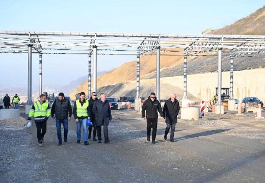 “Autoputevi Republike Srpske”: Višković obišao gradilište druge dionice Koridora 5 C kroz Srpsku (Foto)