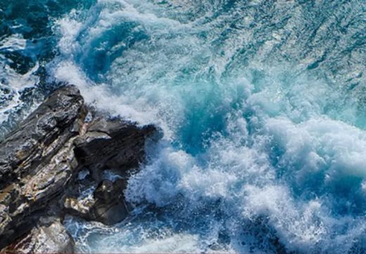 Drama u Dubrovniku: Muškarca iz BiH talasi povukli u more VIDEO