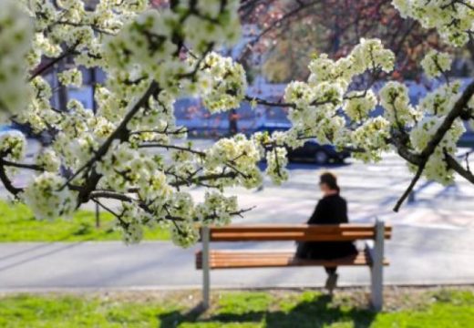 Prognoza: Danas sunčano i toplo uz umjerenu oblačnost